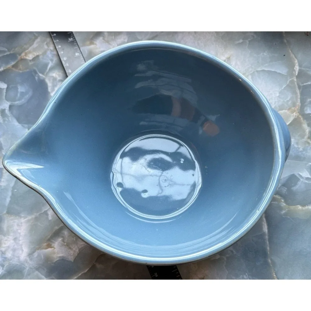 Vintage McCoy USA Blue Batter Bowl Mixing Bowl Spout Handle Pottery Farmhouse